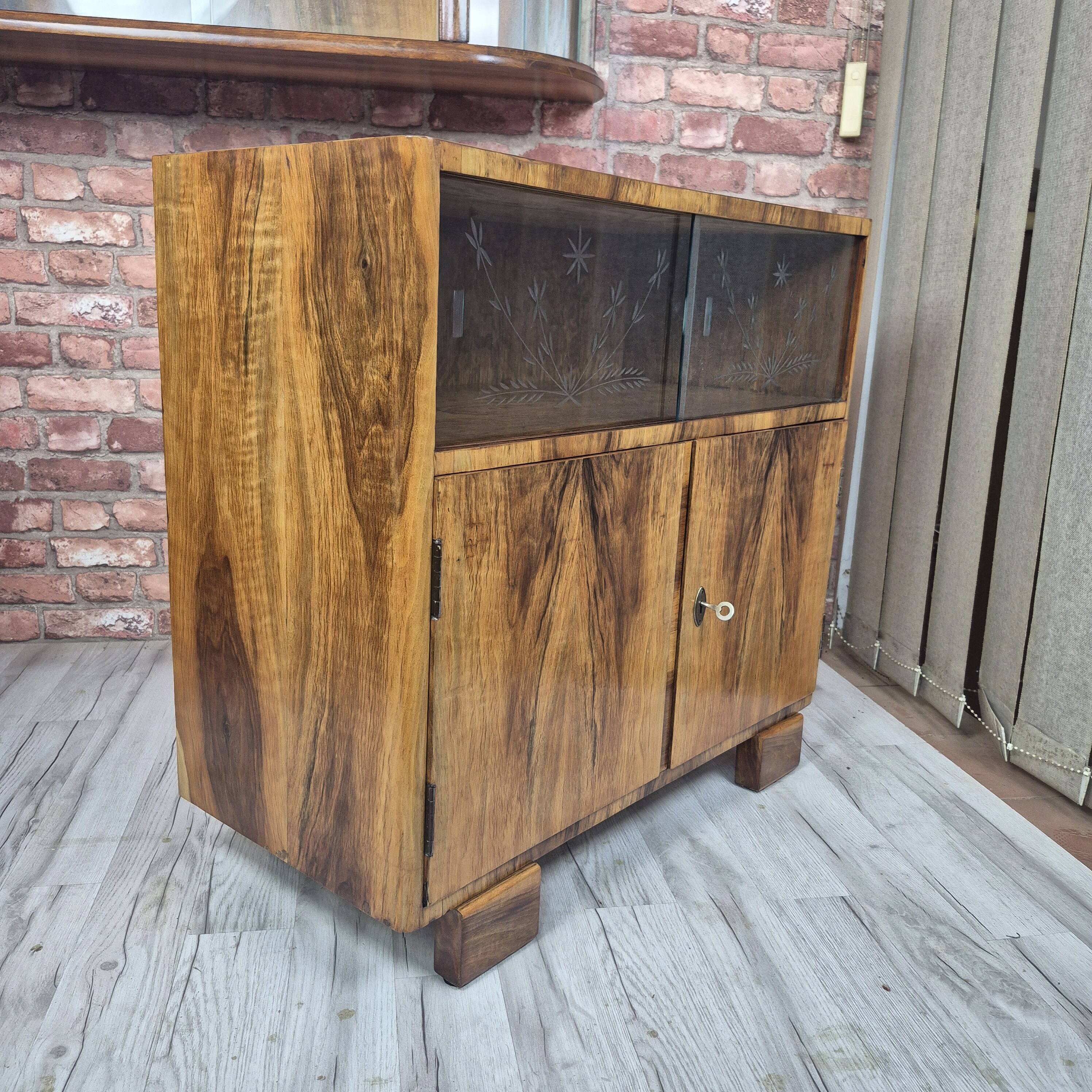 Restored Compact Art Deco Walnut Cabinet with Engraved Glass 1930s
