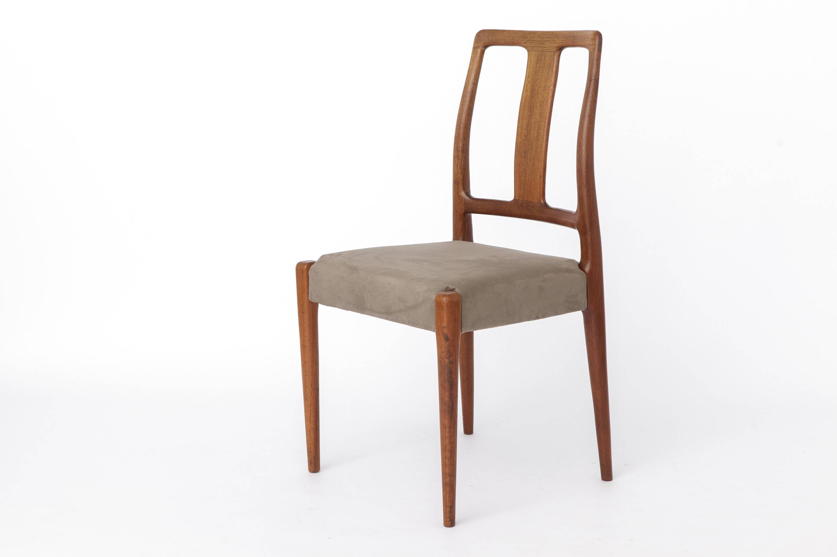 1 of 4 Vintage d-Scan Dining Chairs, Singapore 1960s, Mid century modern