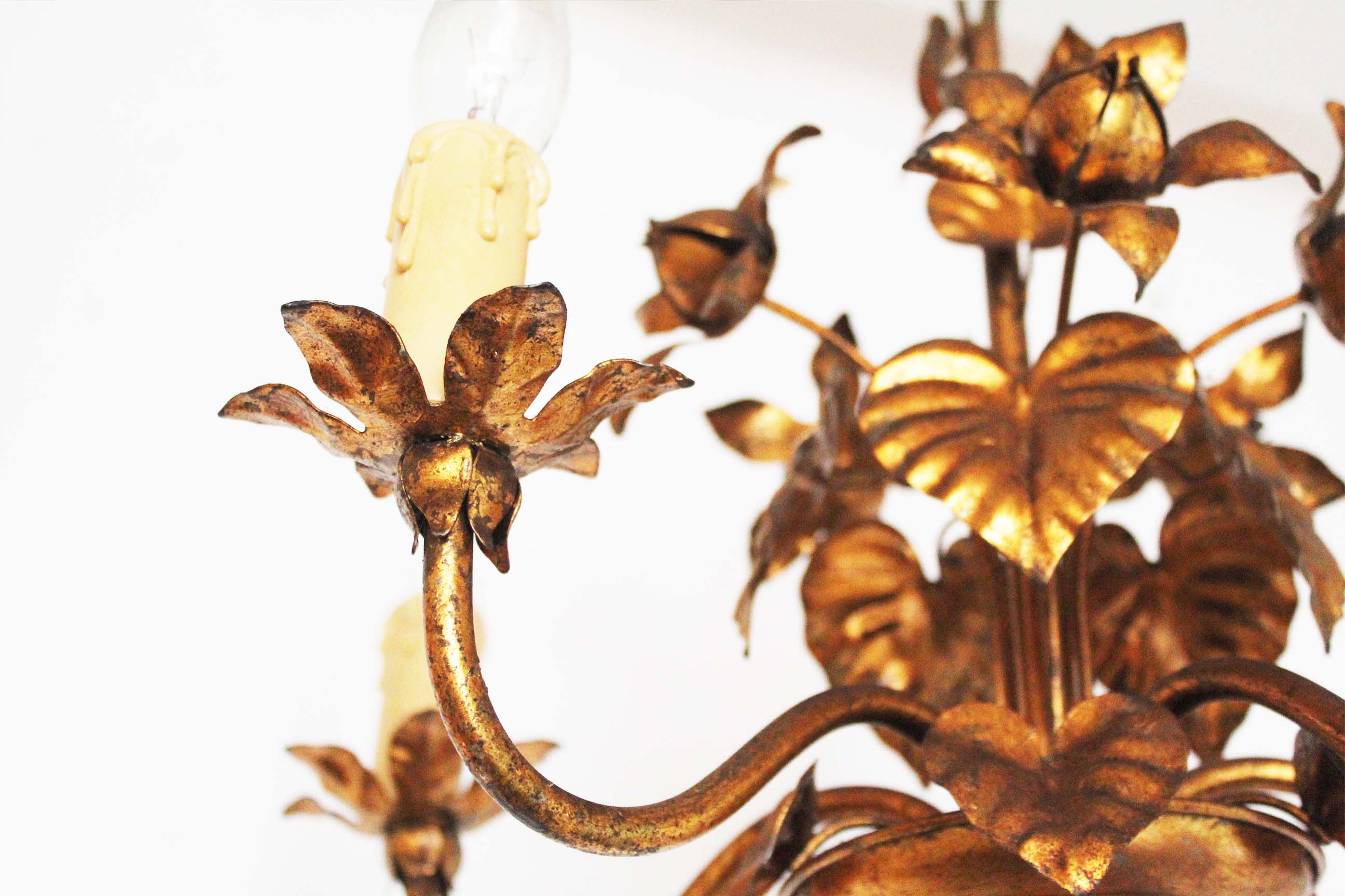 Lustre floral vintage doré par Hans Kögl