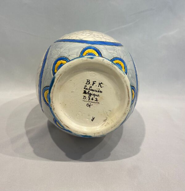 Vase Boch Frères Keramis, D.742