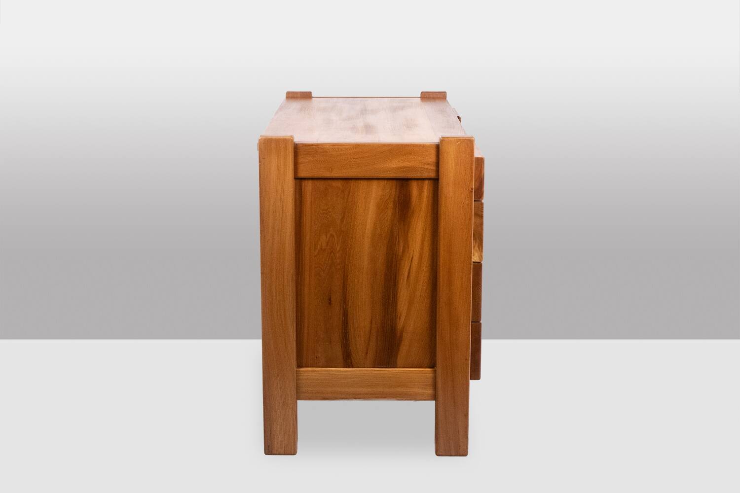 Regain House. Elm chest of drawers. Circa 1970.