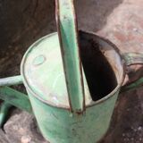 Zinc green watering can