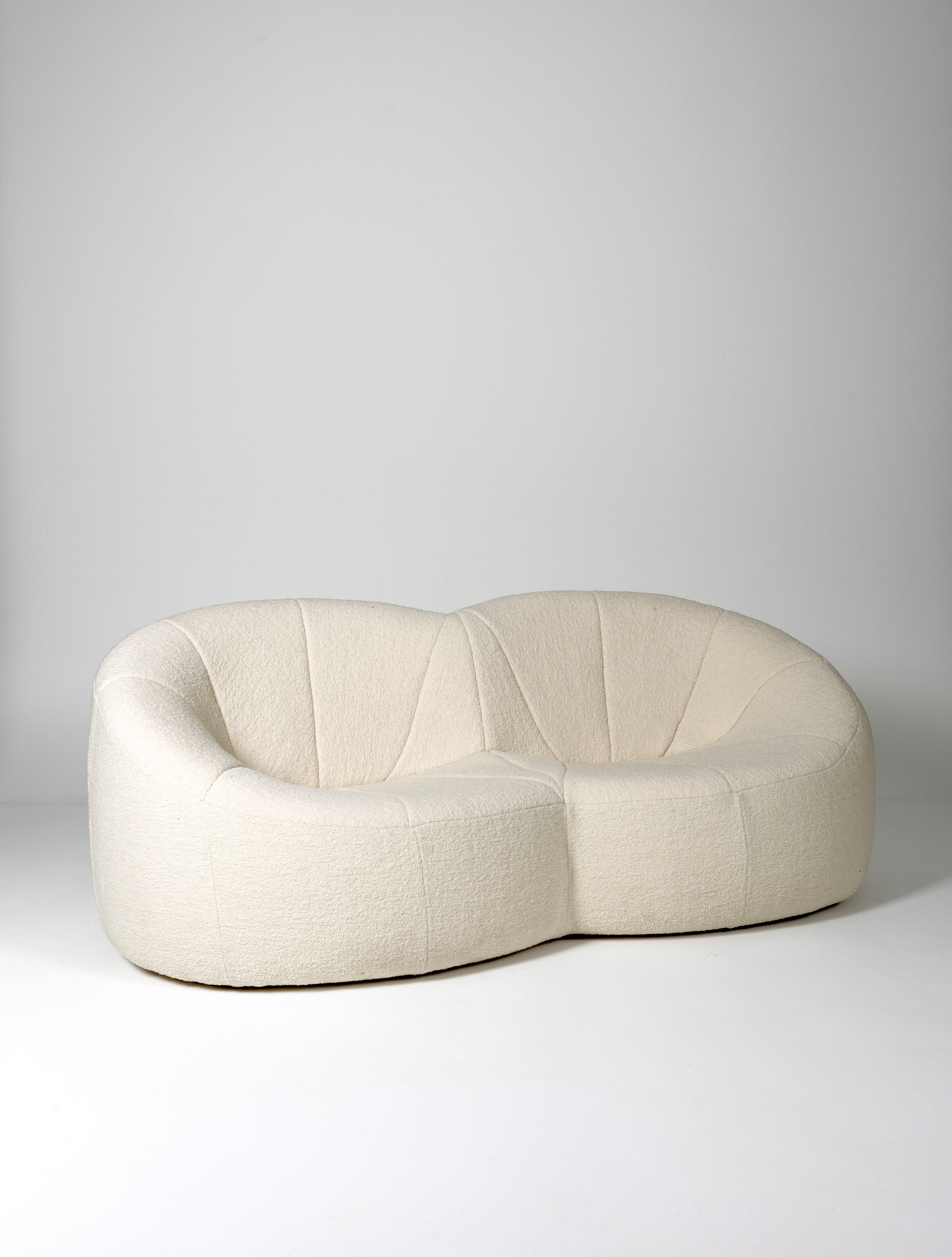 Pumpkin sofa by Pierre Paulin