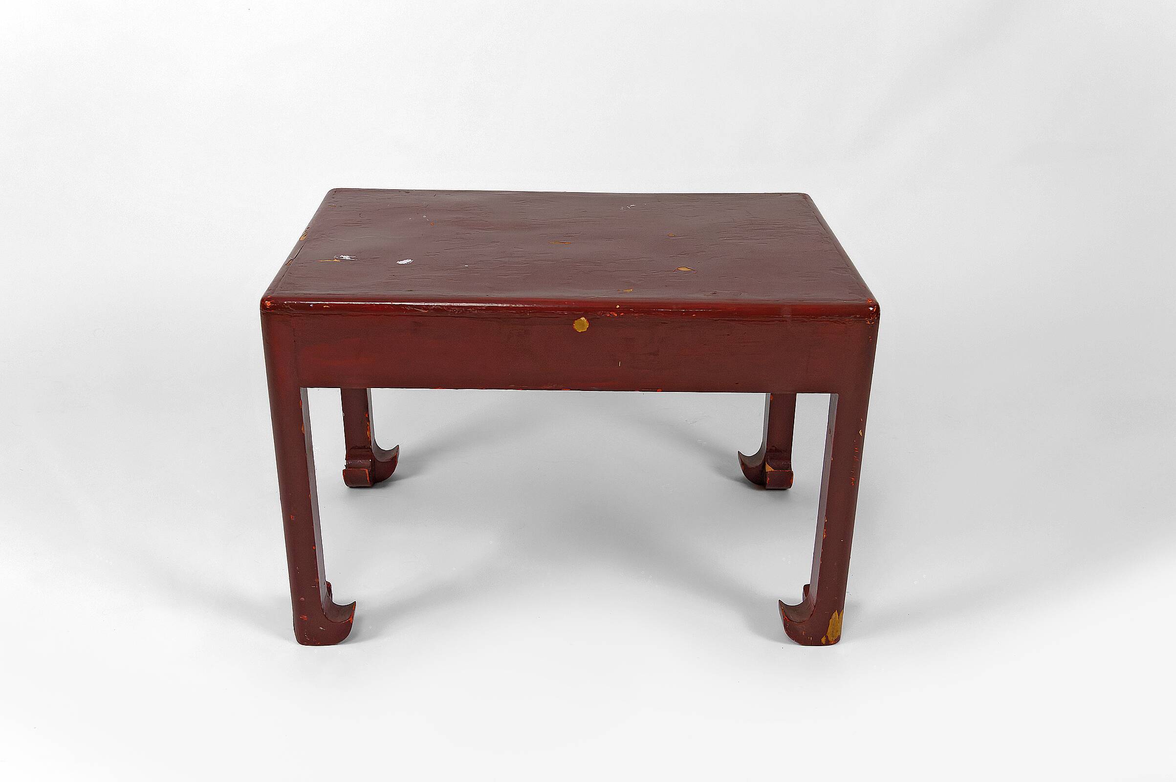 Lacquered end table by Paul POIRET for Atelier Martine, France, Circa 1925