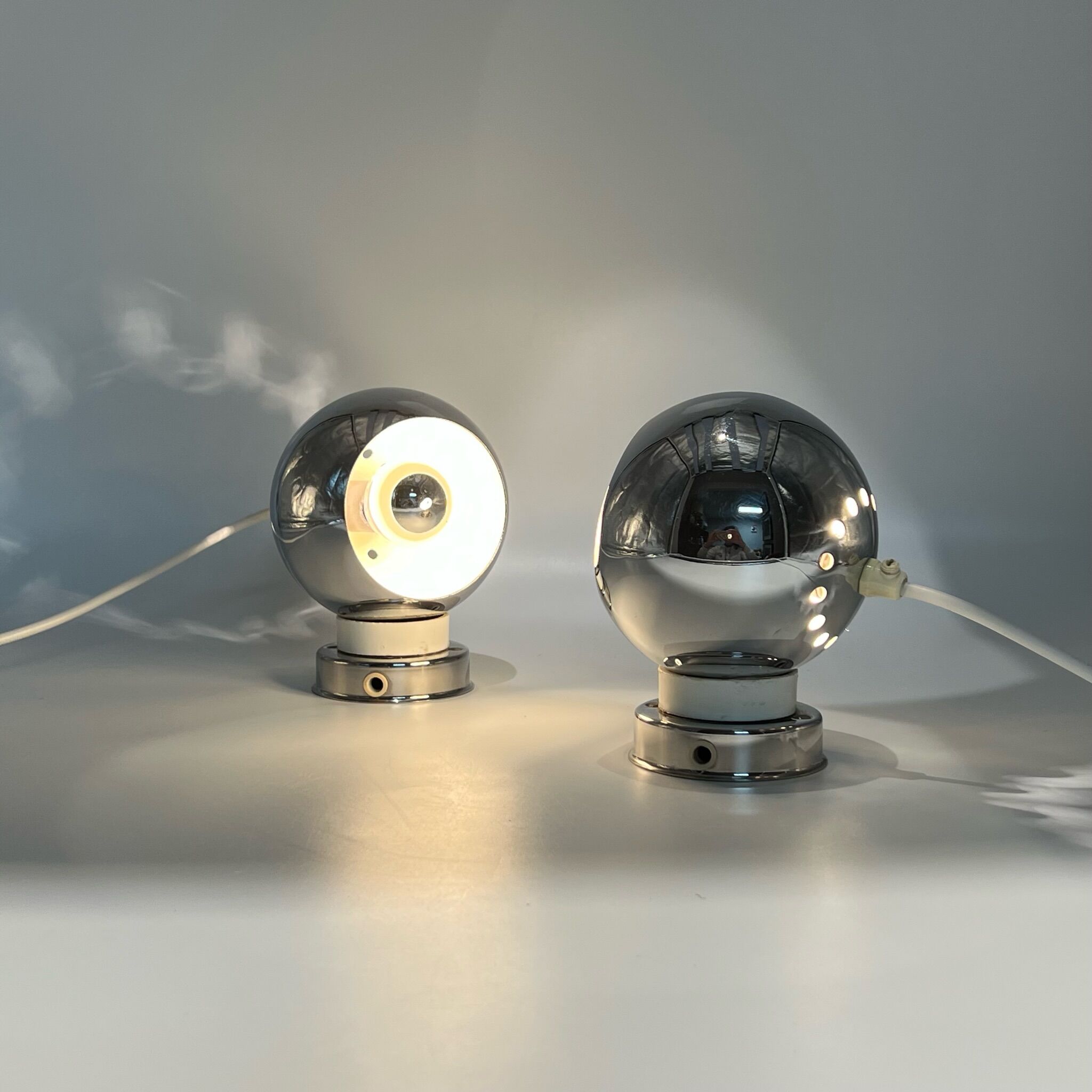 Reggiani Eyeball 60s Lamp Set - chromed globe wall lamps - space age desk lamps