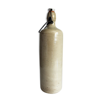 Glazed stoneware bottle with hermetic stopper
