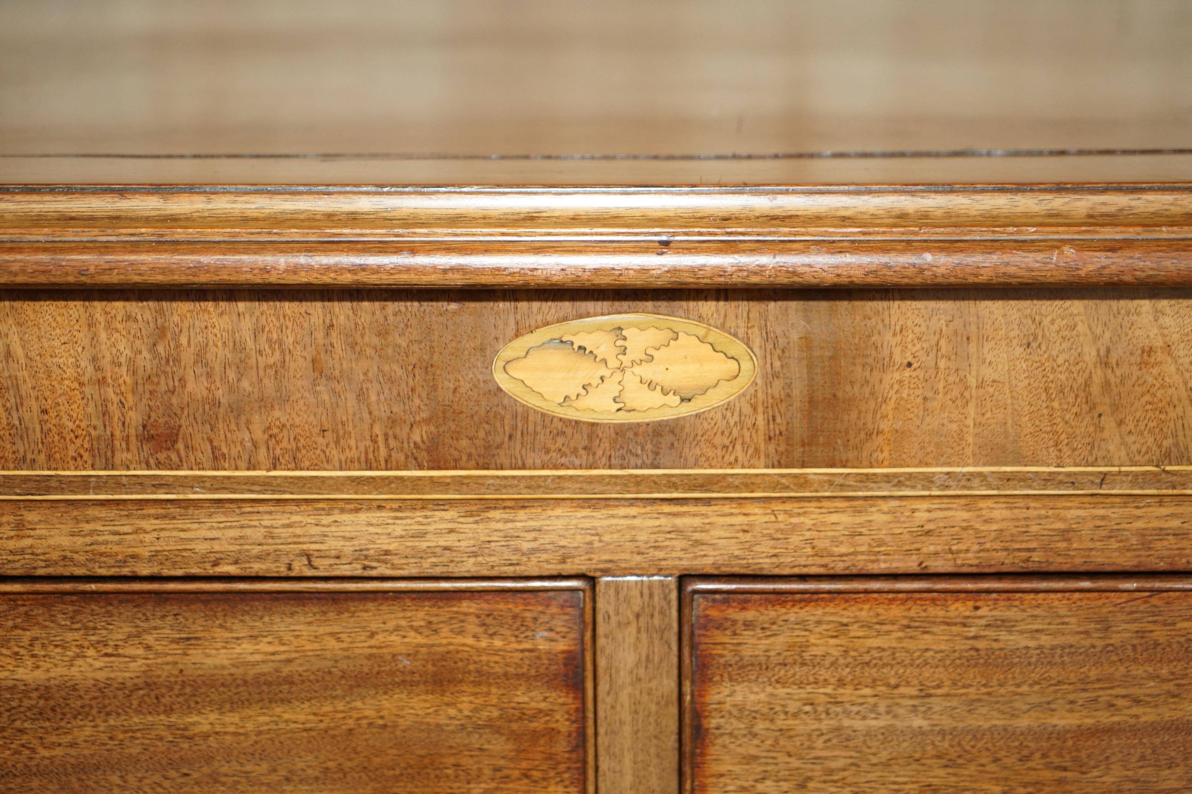 Grande commode antique Thomas Chippendale Sheraton Revival bois dur