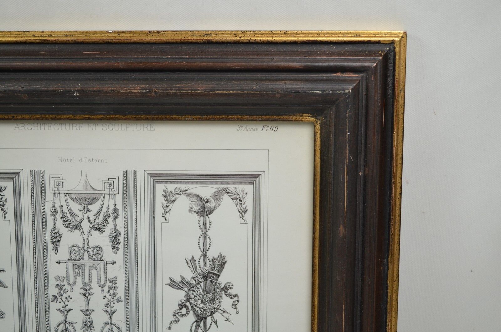 Room framed under glass "architecture and sculpture Louis XVI"