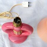 Small pink lamp to lay pink 50s