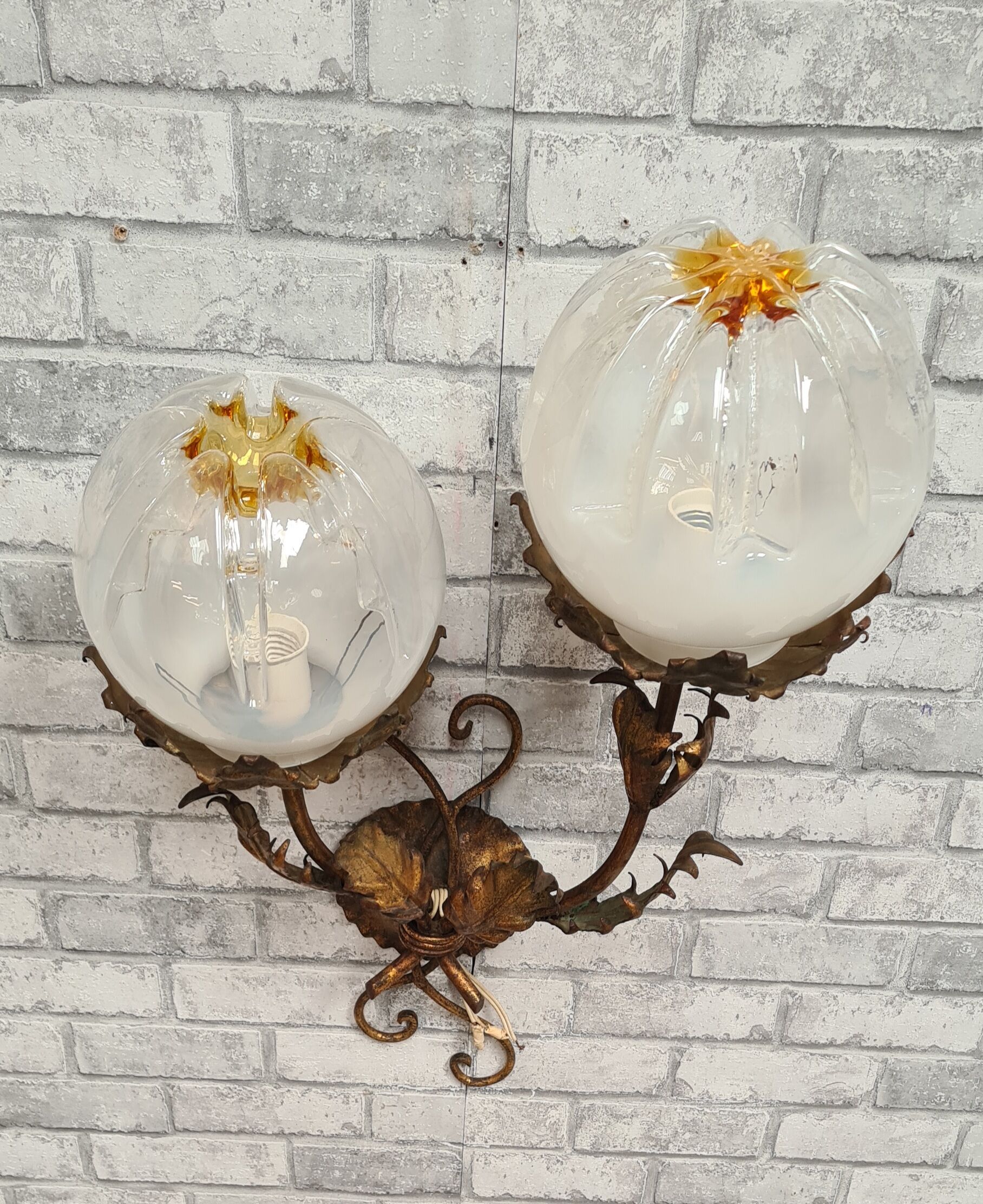 fleural wall lamp vintage golden metal Italian design 1960 murano mazzega