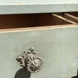 Patinated wooden kitchen end