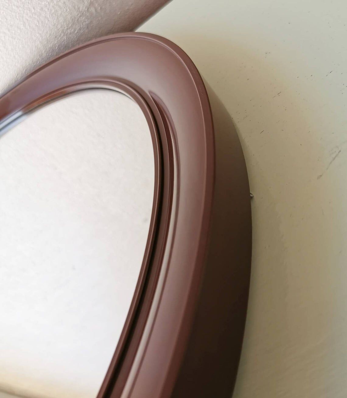 Round brown mirror plastic 80 years diameter 35cm