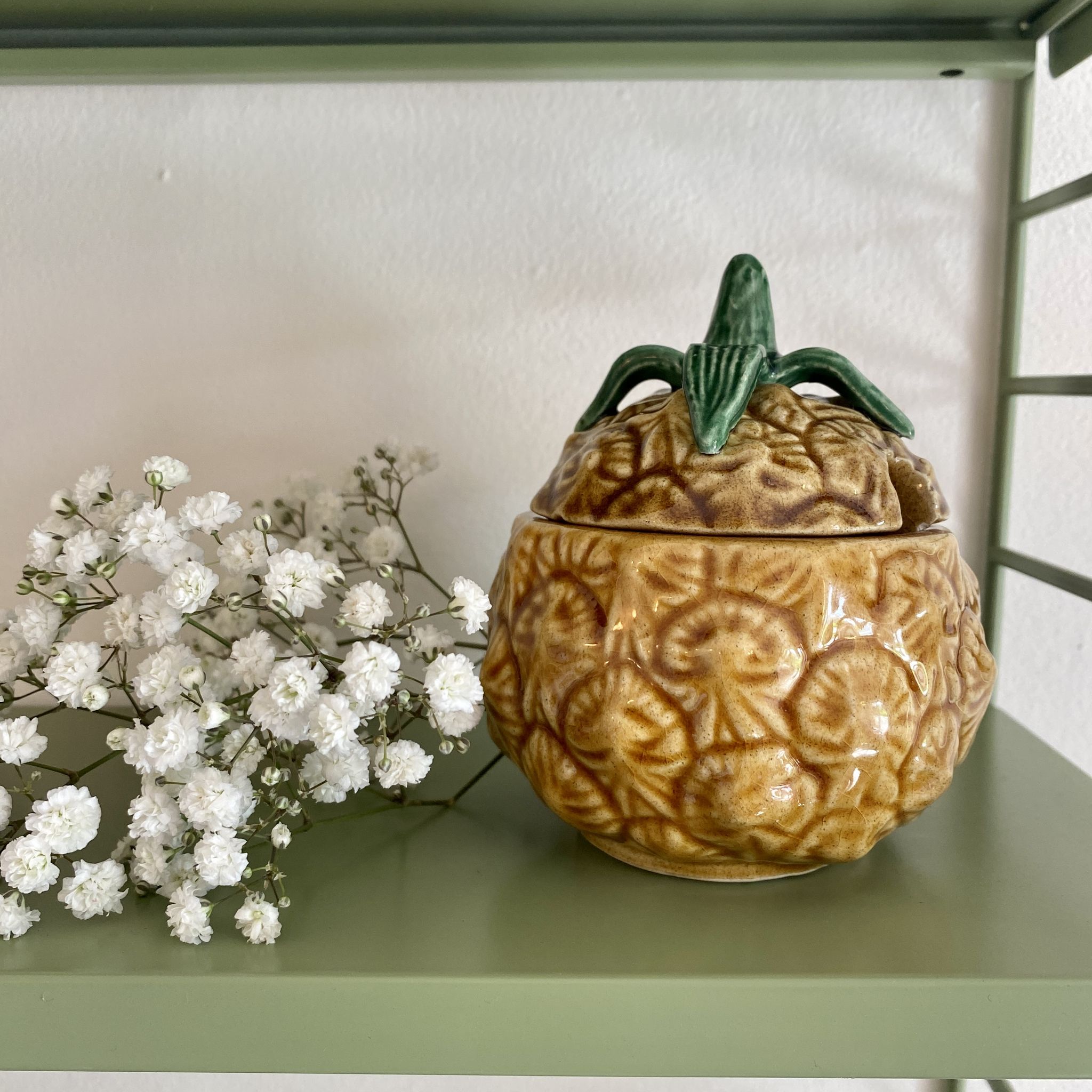 Set of ceramic fruits, a strawberry decanter and two lemon and pineapple jam jars