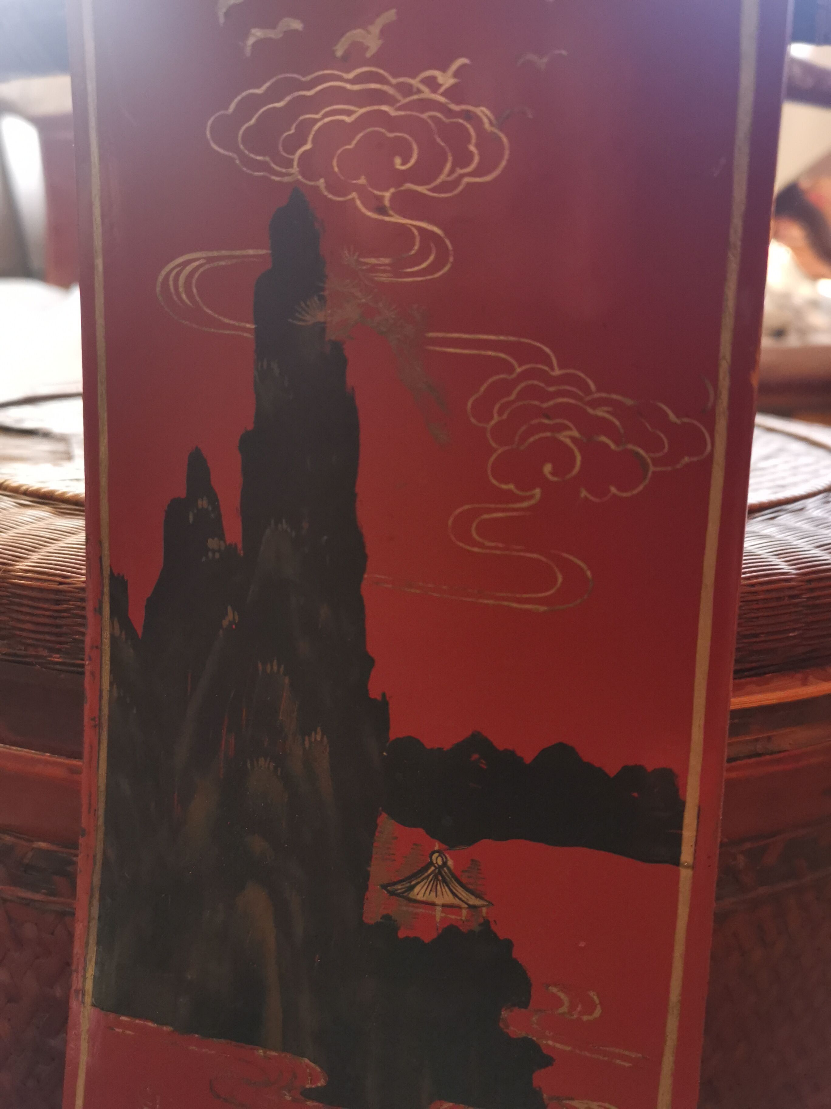 Chaises chinoises du début XXEME siècle en bois laqué