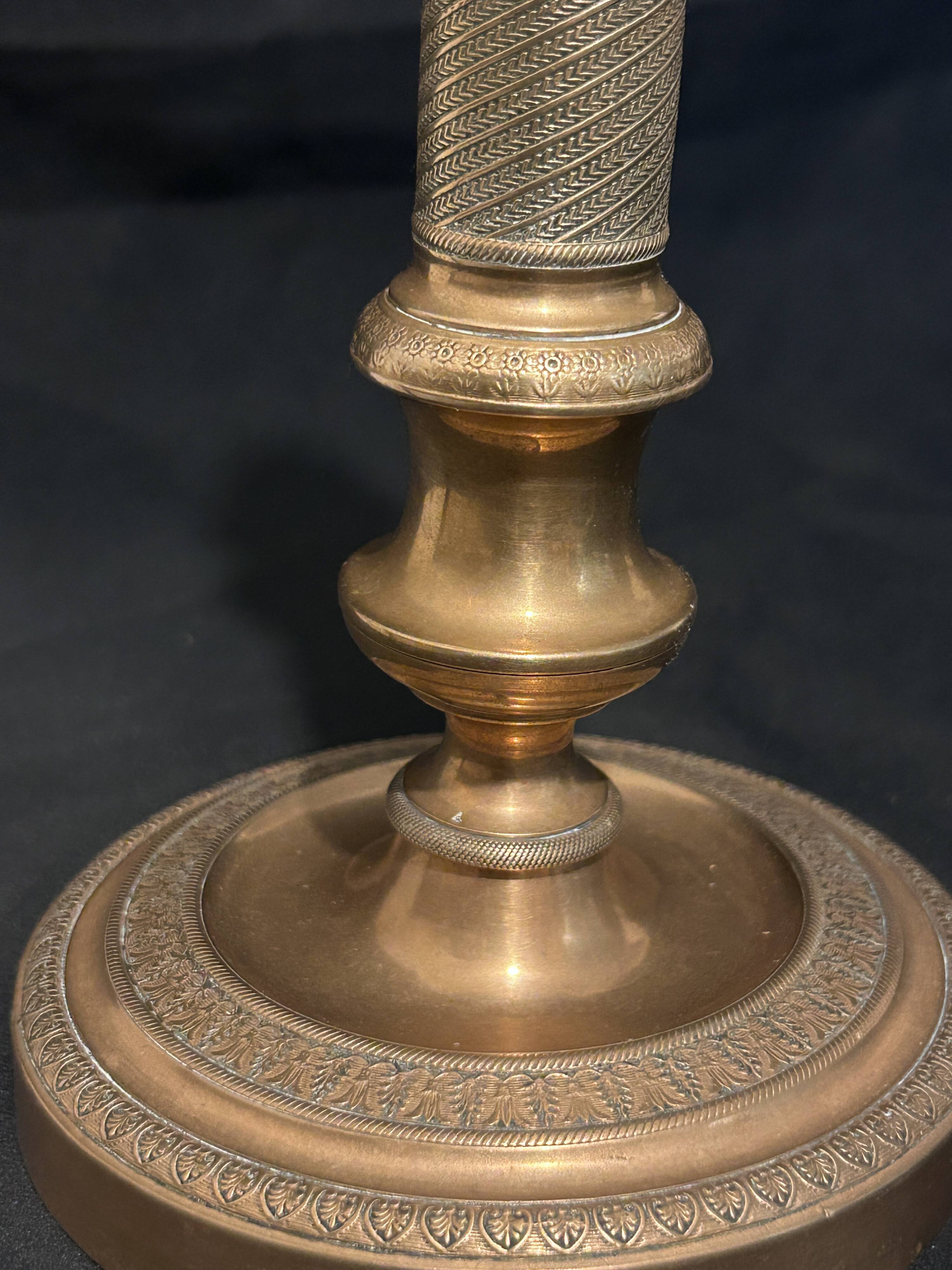 Pair of large 19th-century guilloché brass candlesticks - Louis XVI / Napoleon