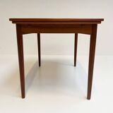 Solid wood extendable Danish table, 1970s