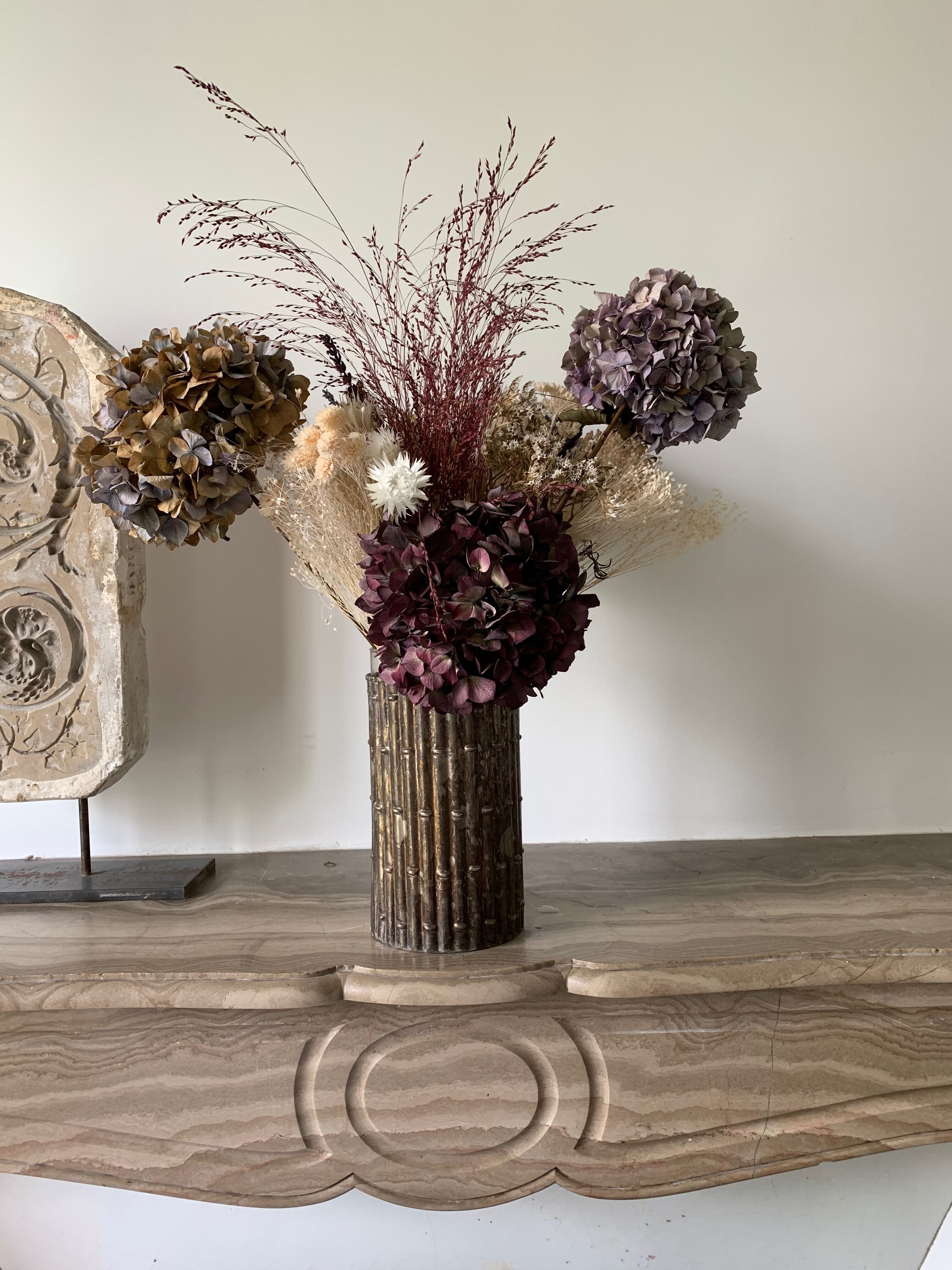 Silver vase bamboo pattern vegetale