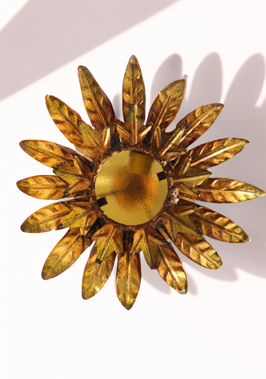 Plafonnier vintage « Sunburst » en métal doré