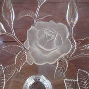 Coupe sur pied en verre, cristal opalescent