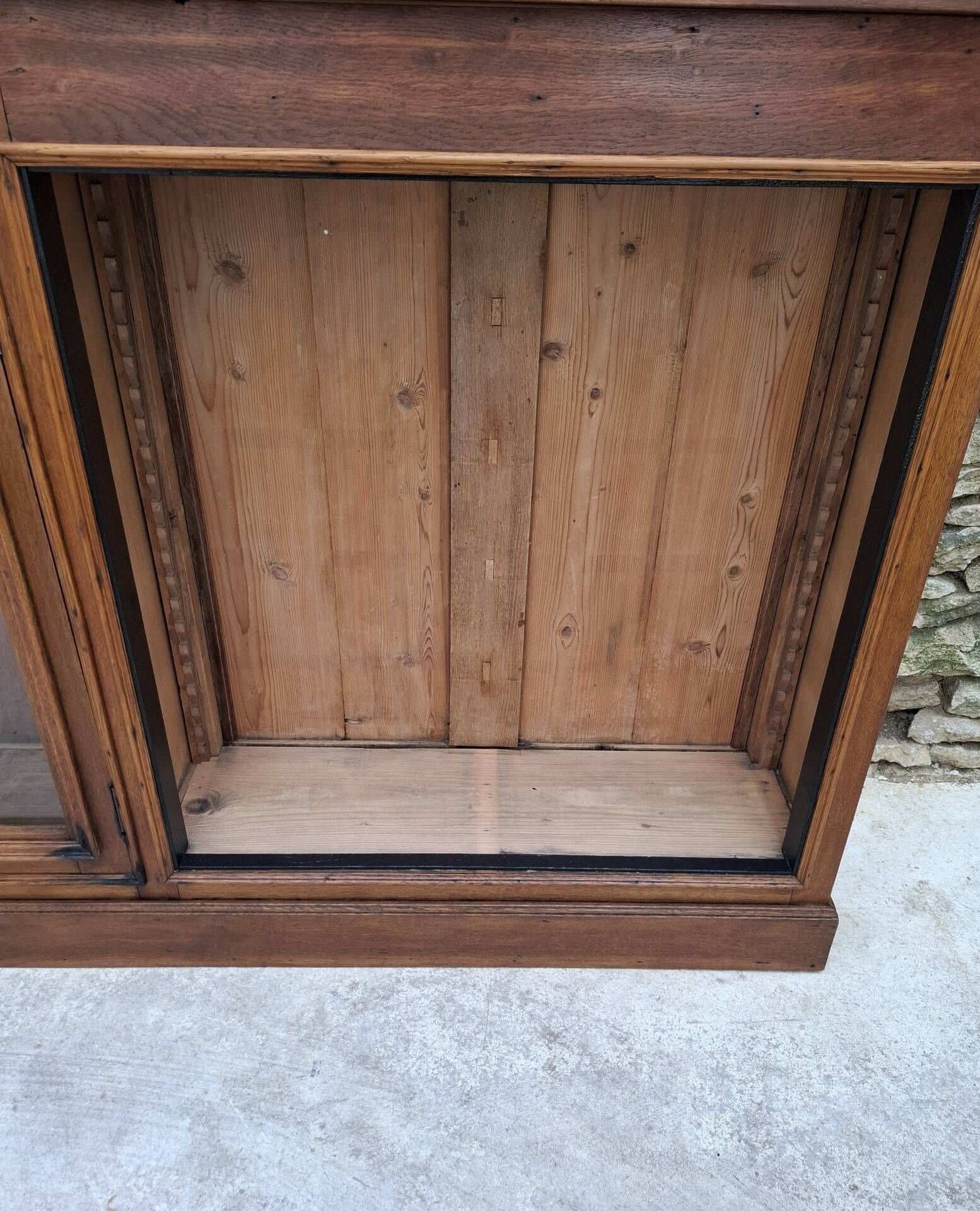 Oak display cabinet 237 cm