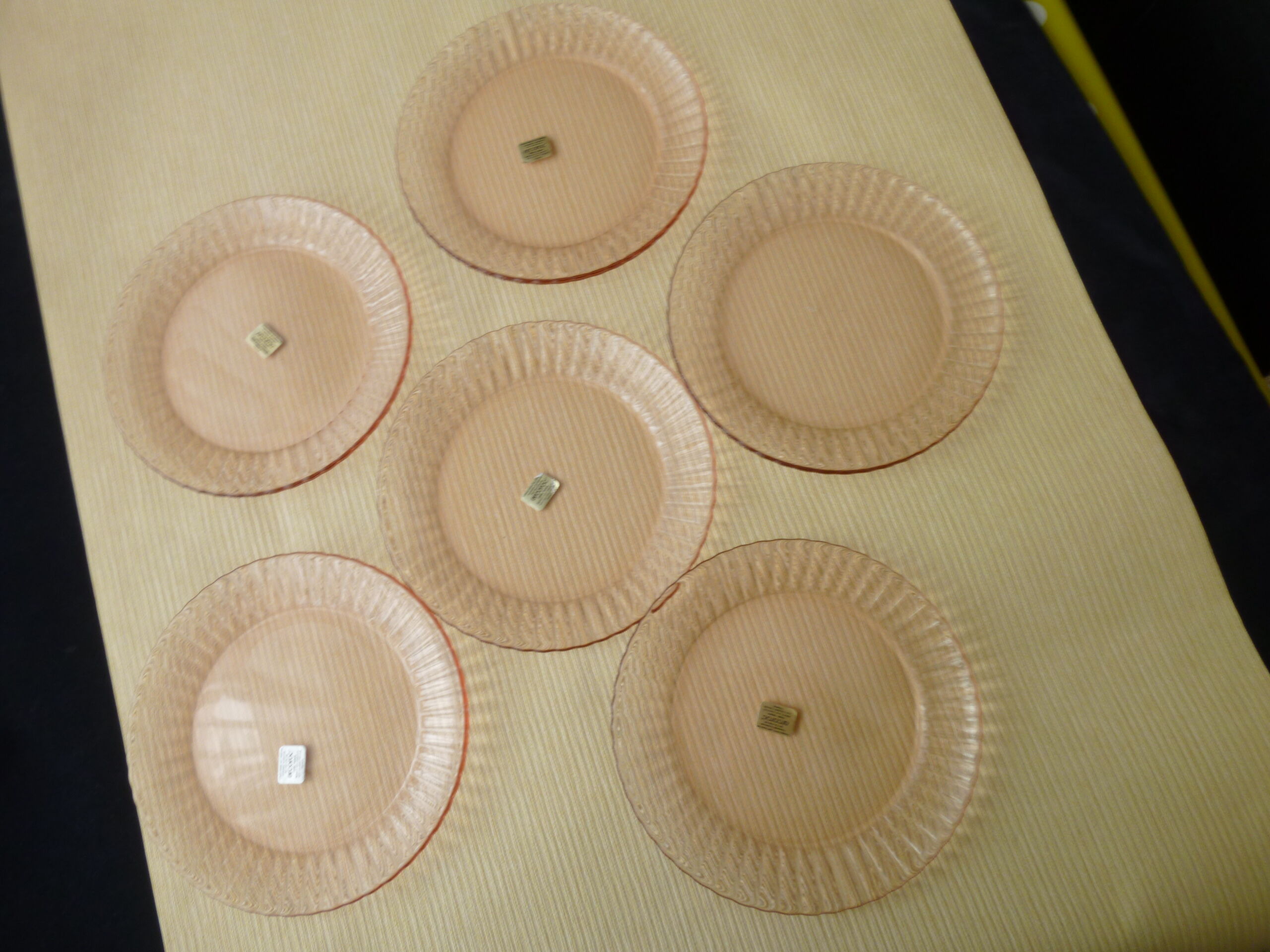 Set of 6 arcoroc pink glass dessert plates model rosaline by luminarc