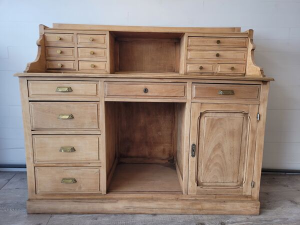 Comptoir de pharmacie