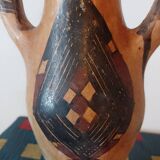 Large terracotta vase pre-Columbian art