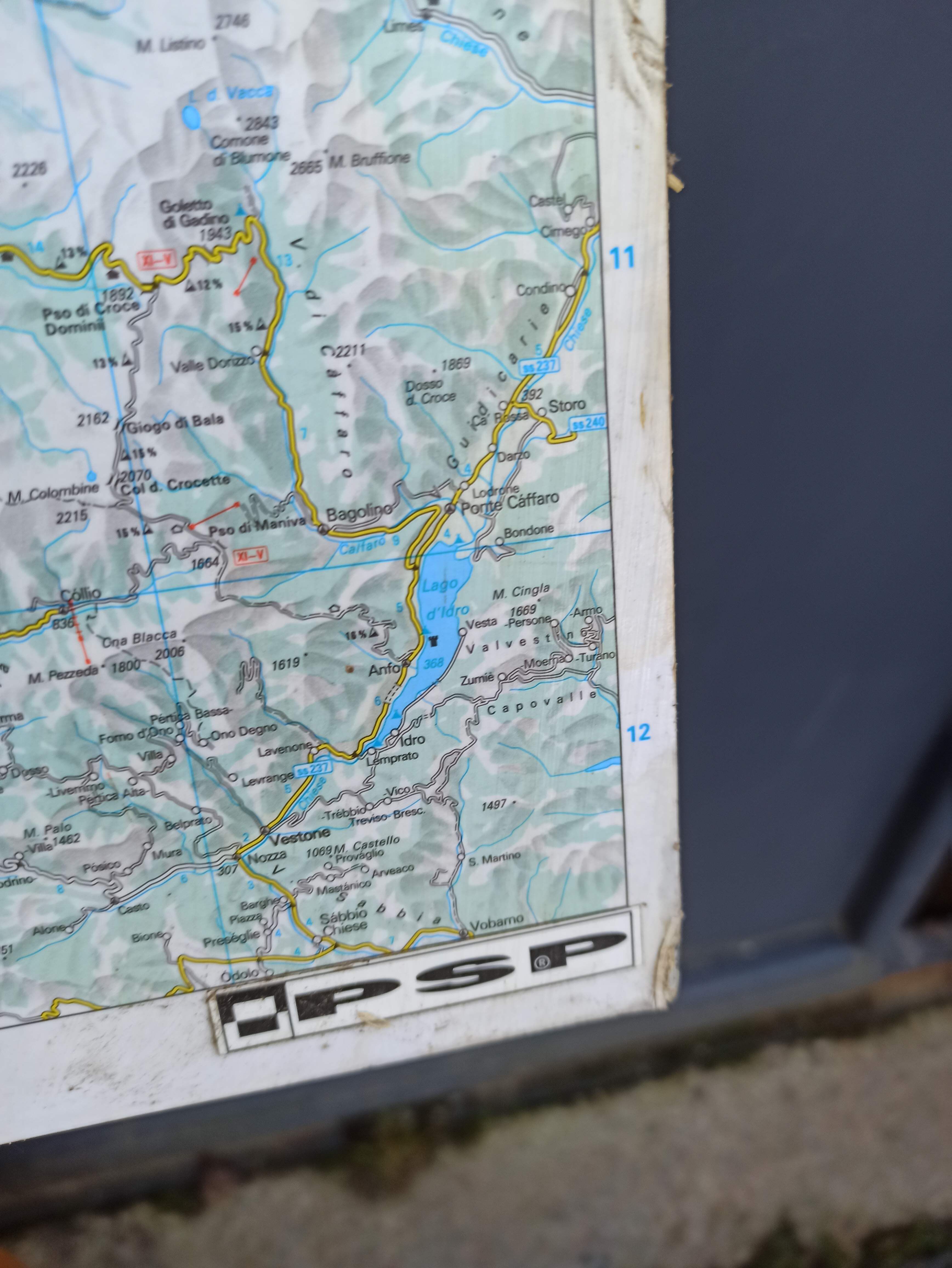 Very large Swiss road map on tole - 126 x 86.5 cm