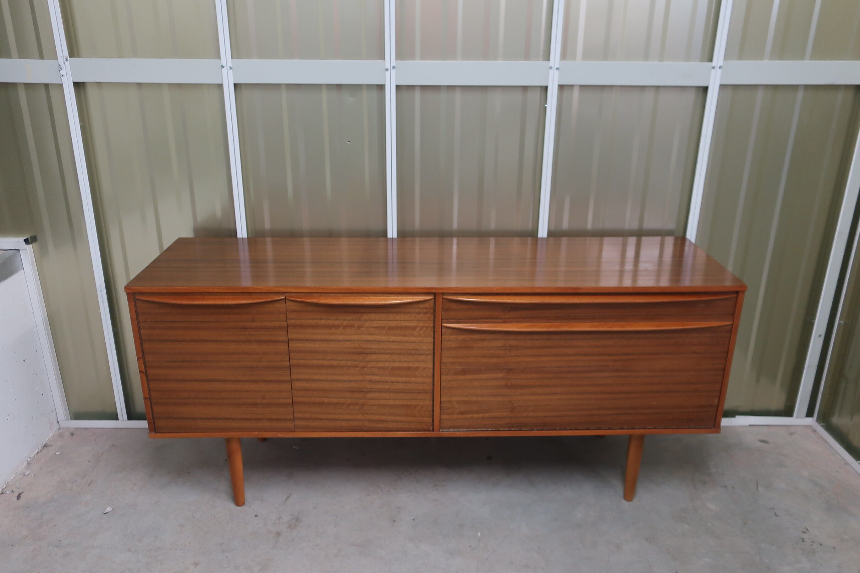 Teak thread of the 60s