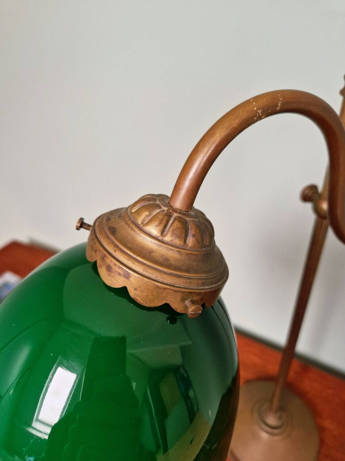 Art Deco brass and green opaline desk lamp, 1920-30