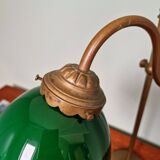 Lampe de bureau Art déco en laiton et opaline verte, 1920-30