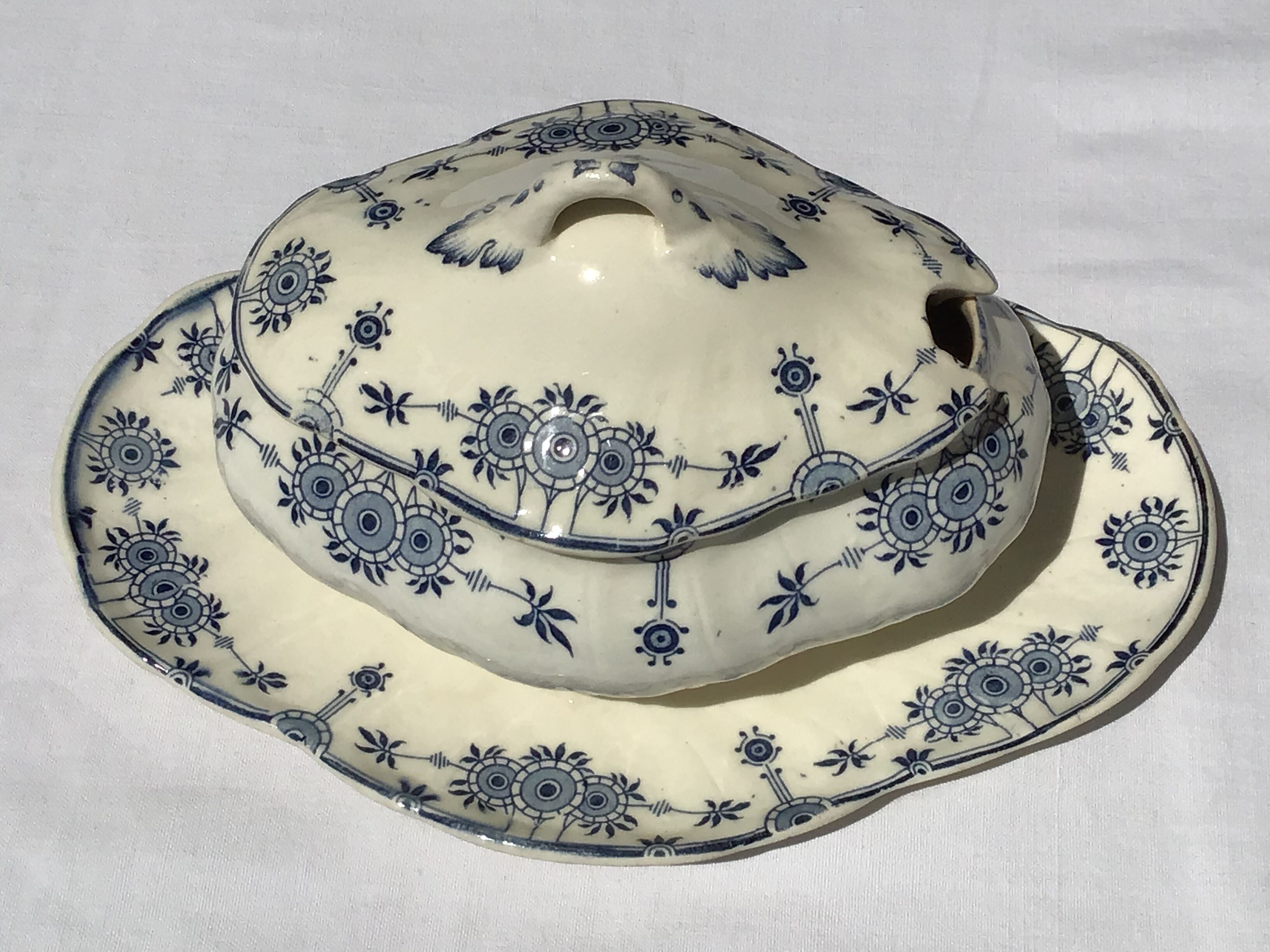 Saucière Terre de Fer Gien Copenhague bleu marine