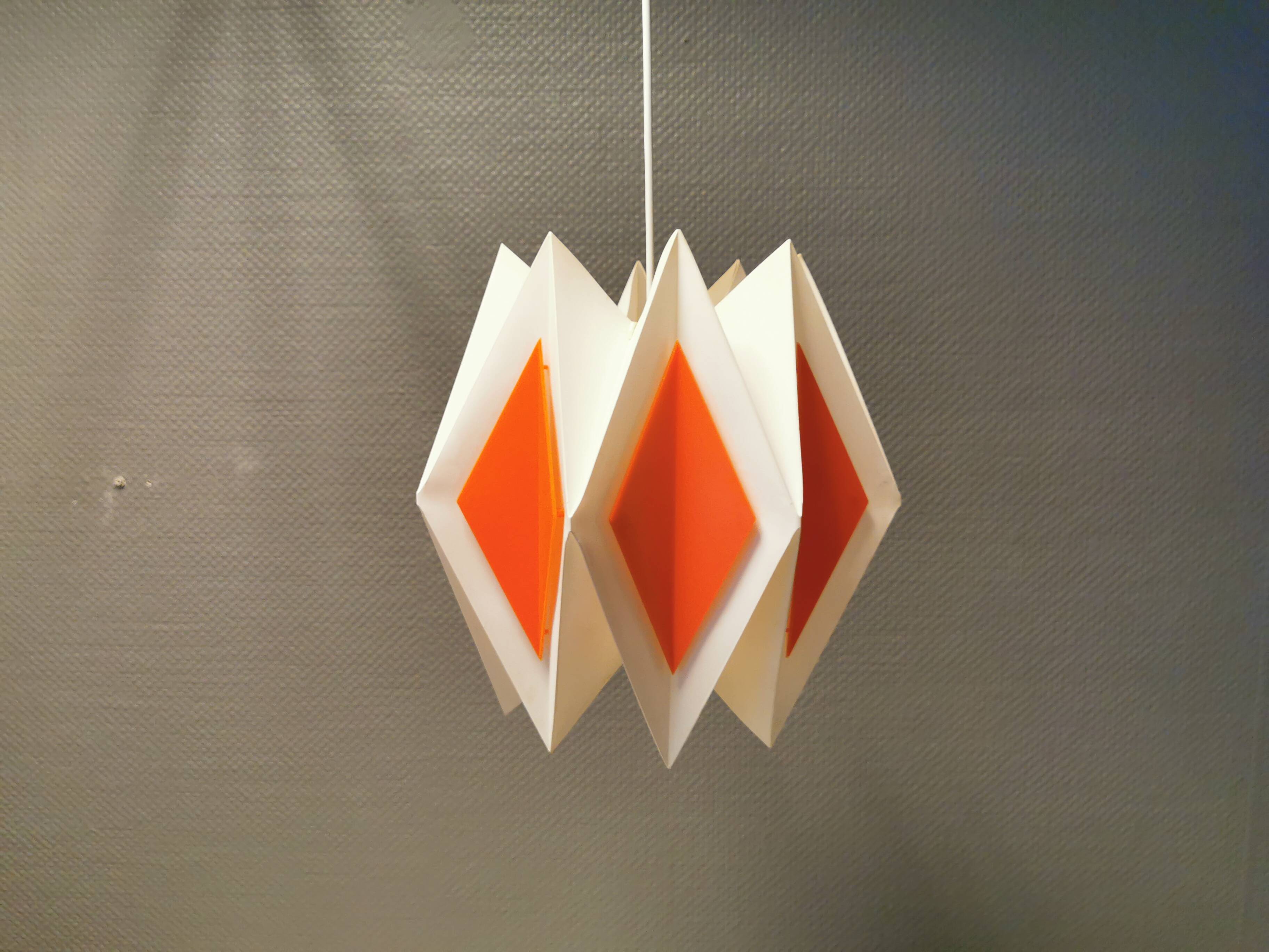 Hanging lamp, designed by Lars E Schiøler, for Hoyrup Lighting 1970s, model Harlequin.