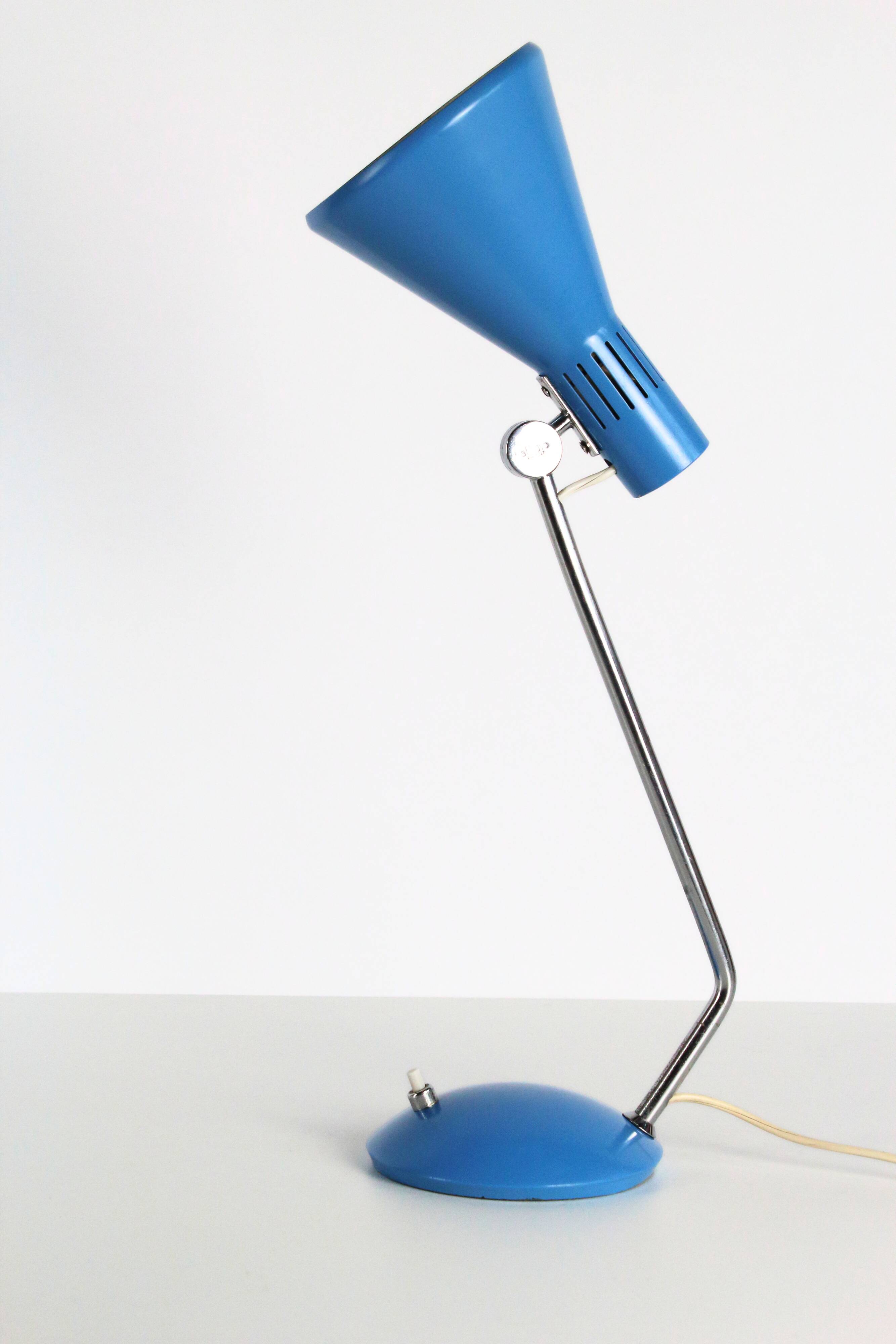 Stilnovo, table lamp model 8042, 1960s, Italy