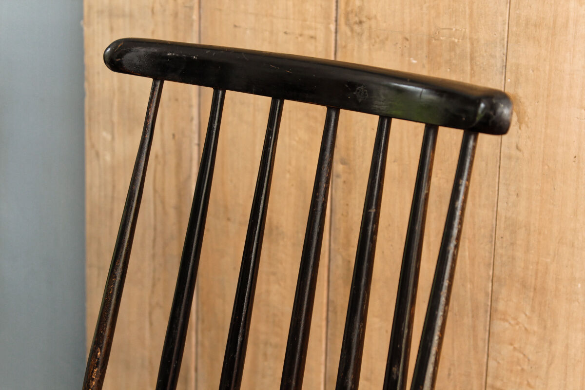 Chair design "Fanett" by Ilmari Tapiovaara