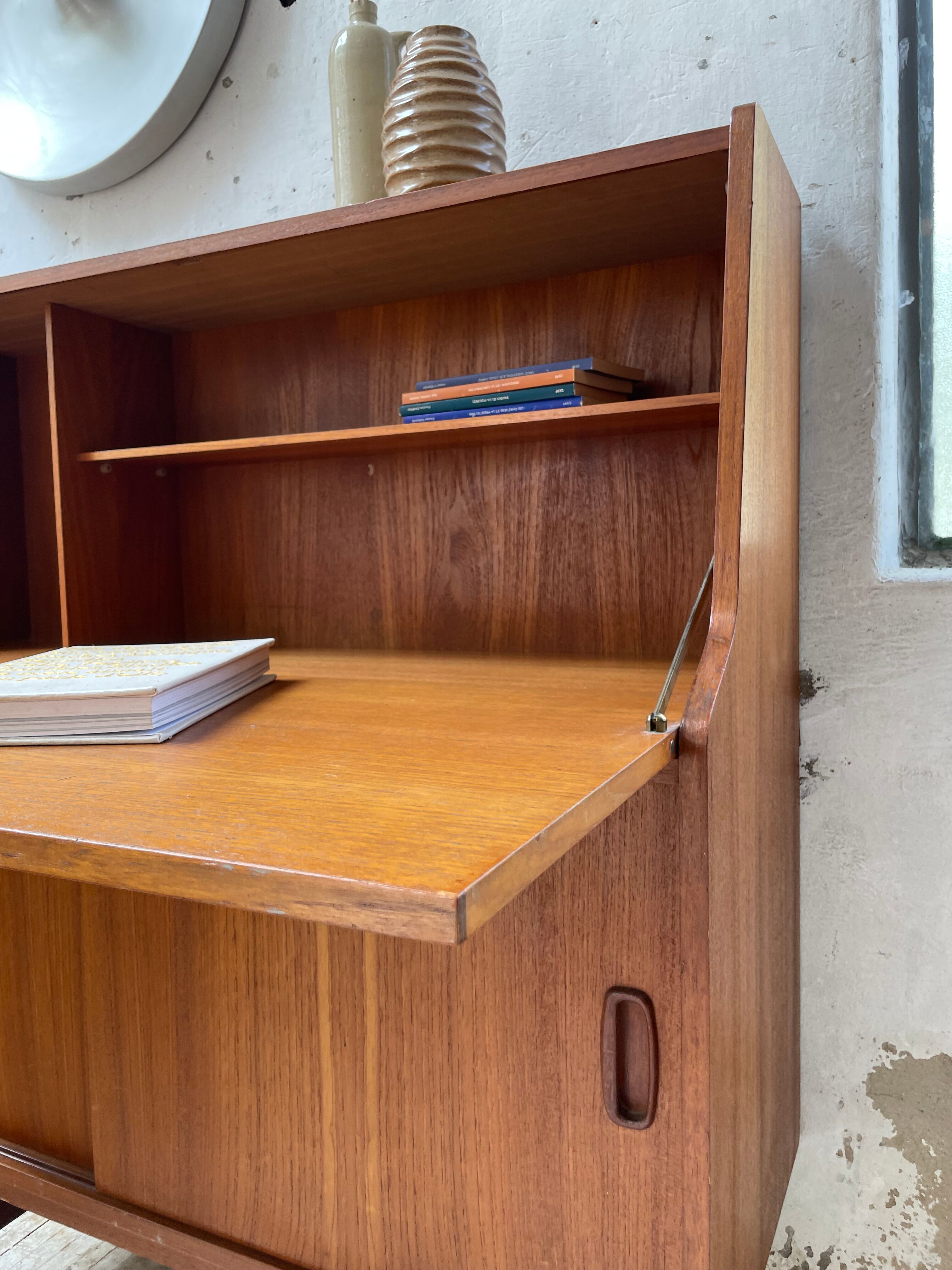 Secretary Samcom teck 1960