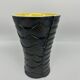 Vase des années 50 noir et jaune