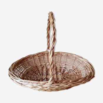 Wicker basket