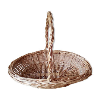 Wicker basket