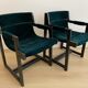 Fauteuil vintage en velours vert et bois noir