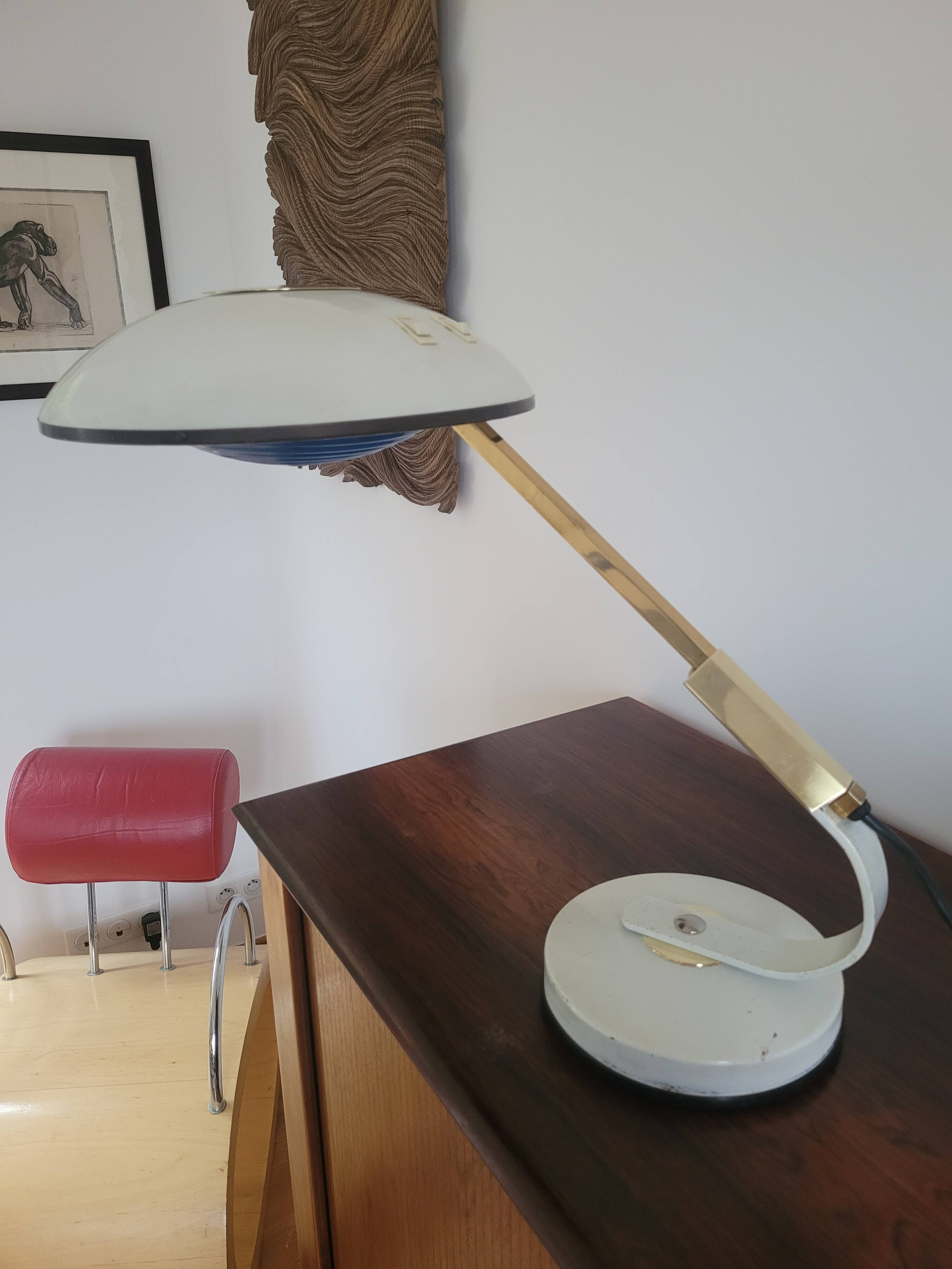 Lampe Ferdinand Solere avec son réflecteur bleu, années 50