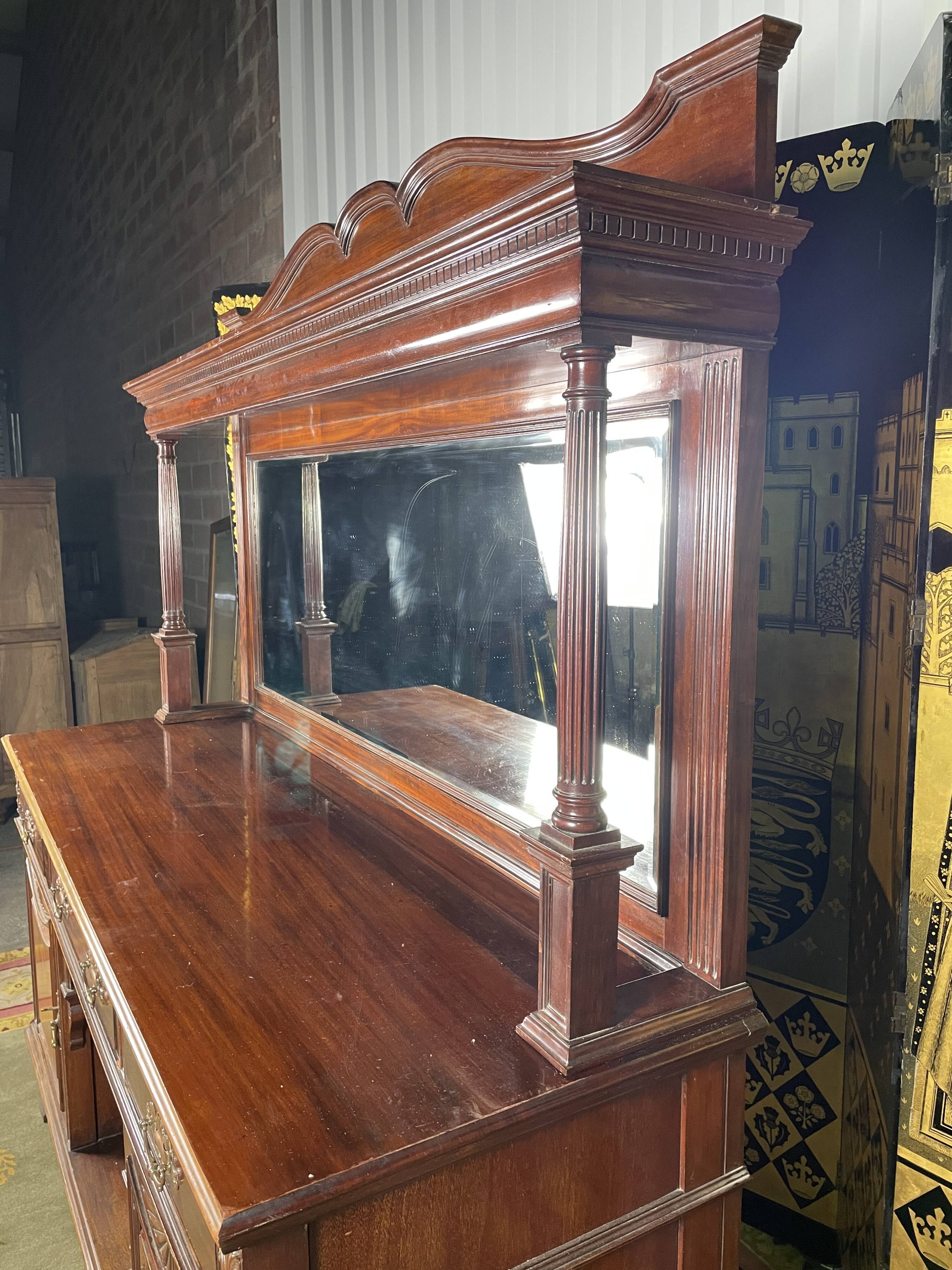 English buffet in solid mahogany hobbs&compagnie london