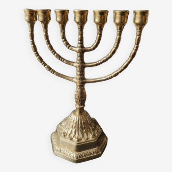 Menorah/Jewish candlestick, Hebrew with 7 arms of light. Israel/Jerusalem. Solid brass. Dim. 22.5 x 17 cm