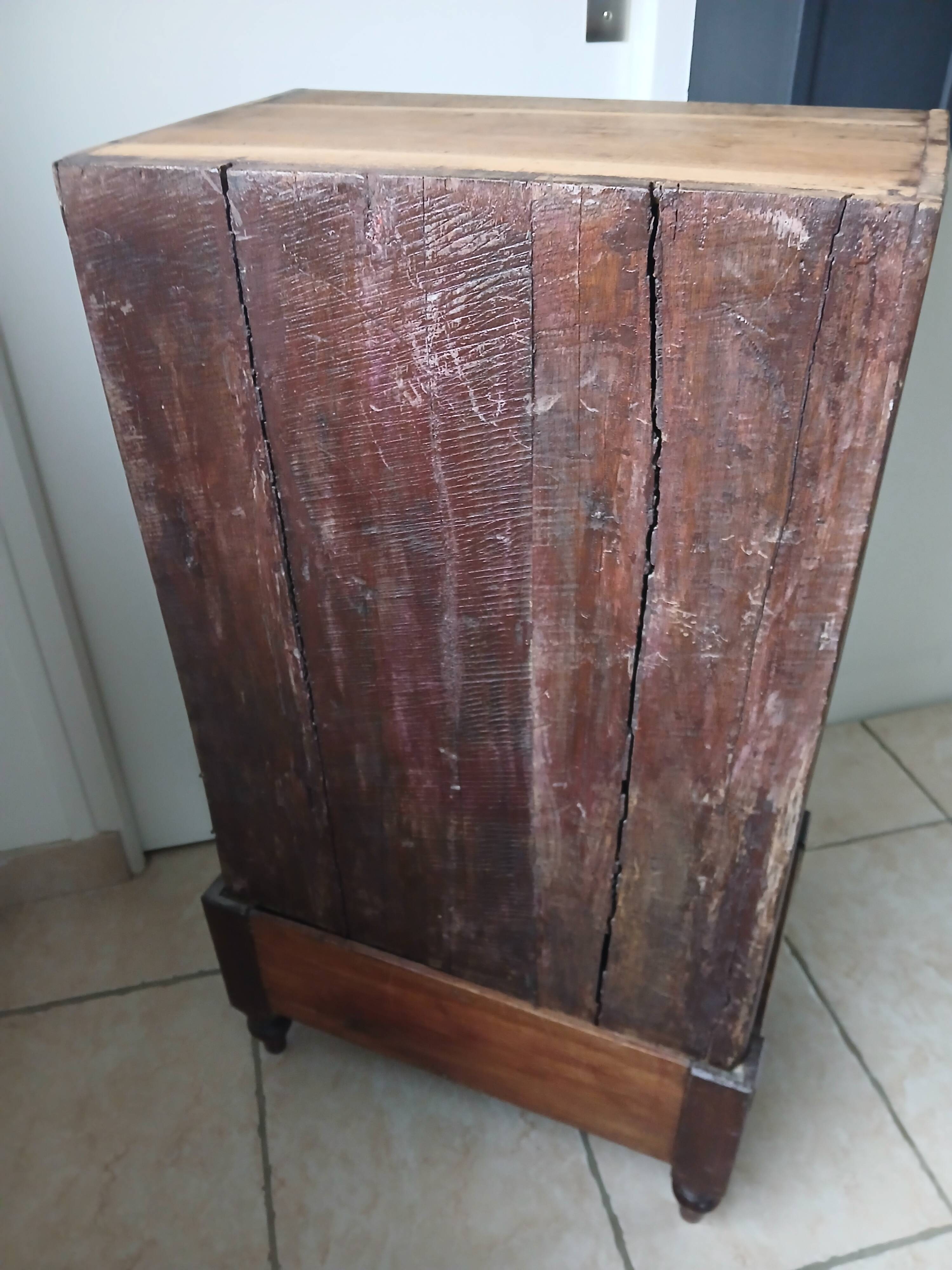 Indonesian-style drawer cabinet.
