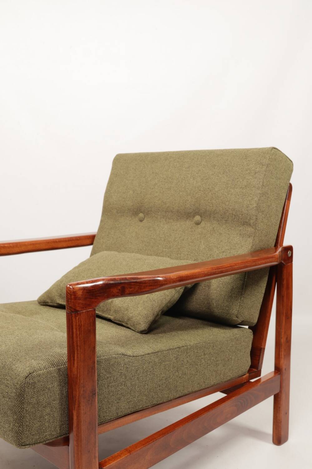 Vintage armchair green olive design by Z.Baczyk 1965