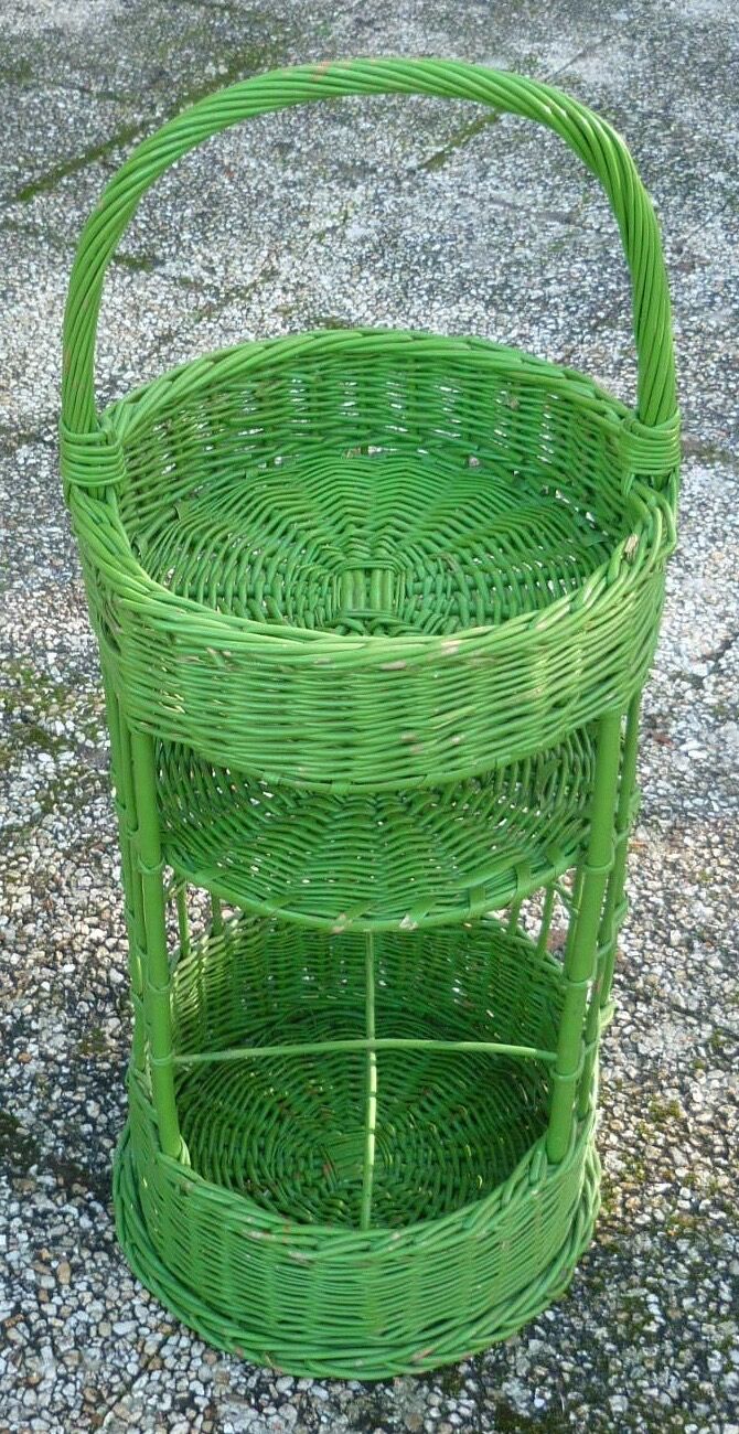 Green portable bar from the 70s-80s