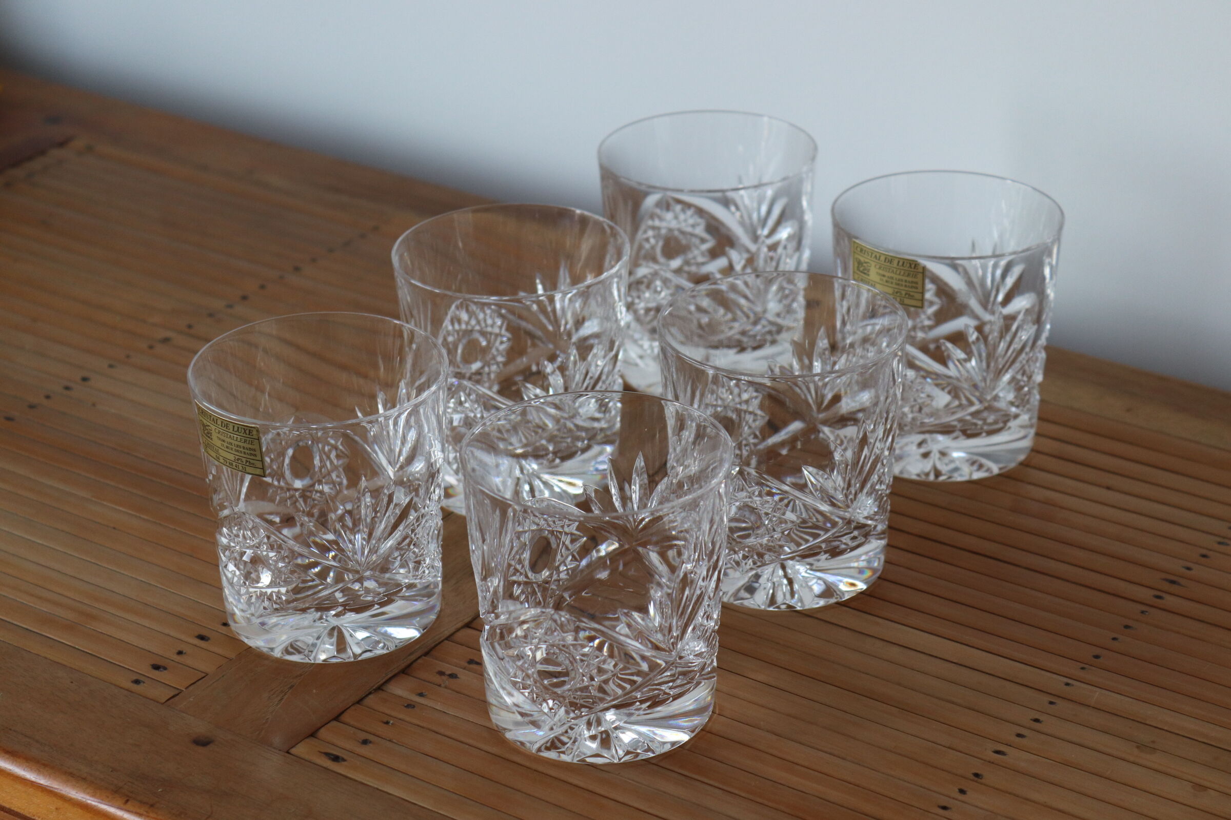 Set of 6 glasses in cut crystal of Aix les bains
