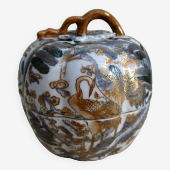 Pot couvert en porcelaine de Chine