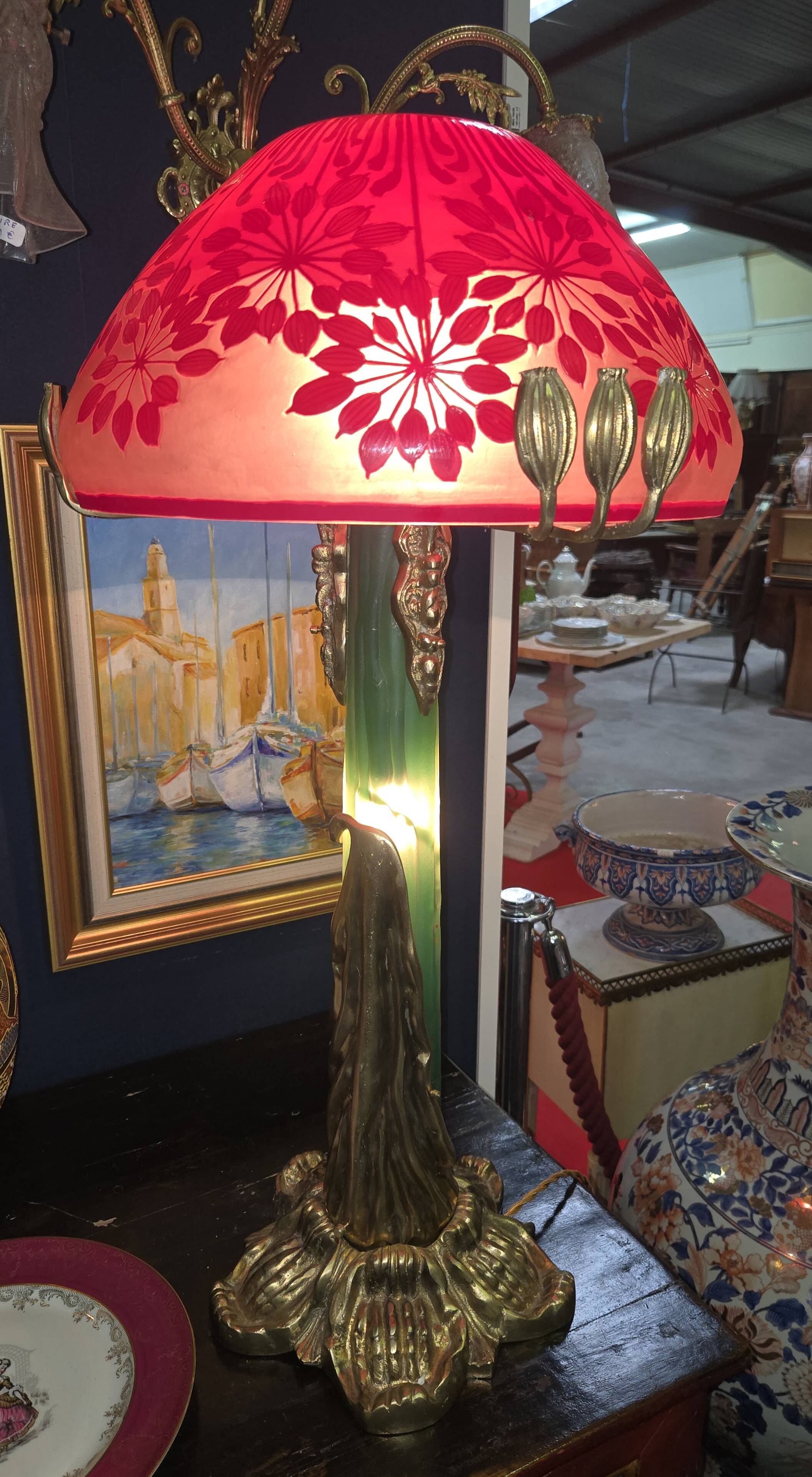 Grande lampe style Art Nouveau – pied en bronze et verre, abat-jour dégagé