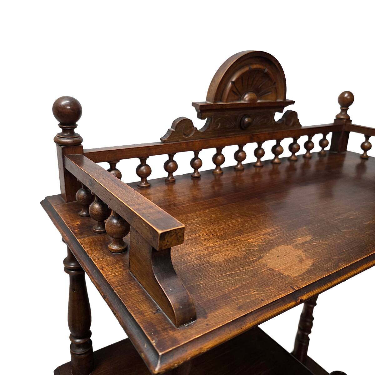 Meubles anciens en noyer à plusieurs niveaux, fin du XIXe siècle